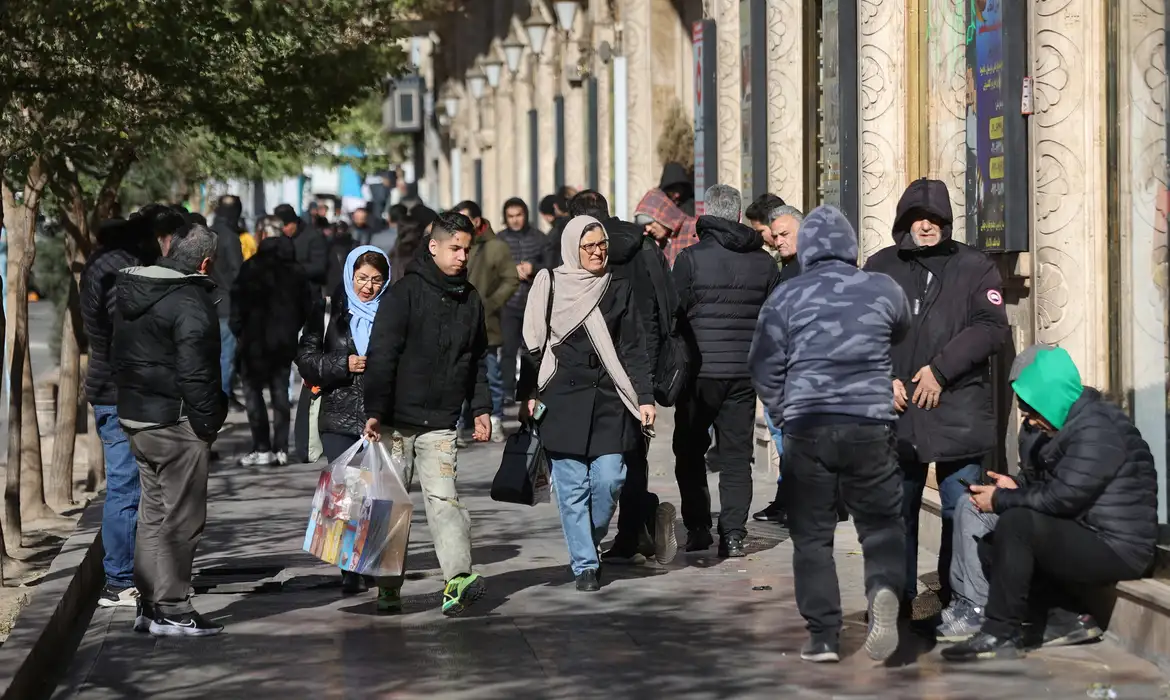 O Mundo cercado por regimes autoritários, tiranos, ditadores