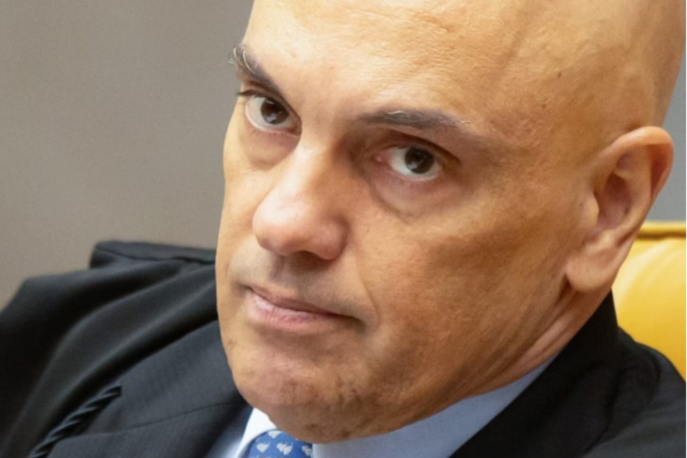 URGENTE: Moraes manda PGR se manifestar sobre prisão PREVENTIVA de Bolsonaro