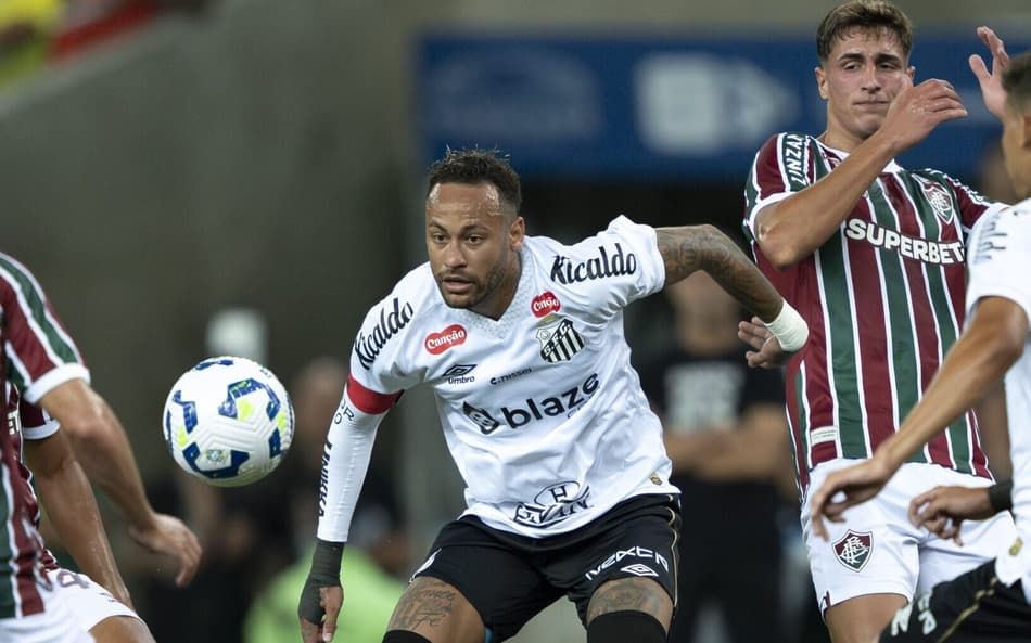 Neymar Jr um ex jogador ainda em atividade.